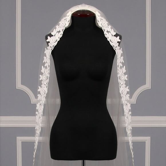 ST PUCCHI M1479 Diamond White Lace Chapel Long Wedding Bridal Veil main image 6